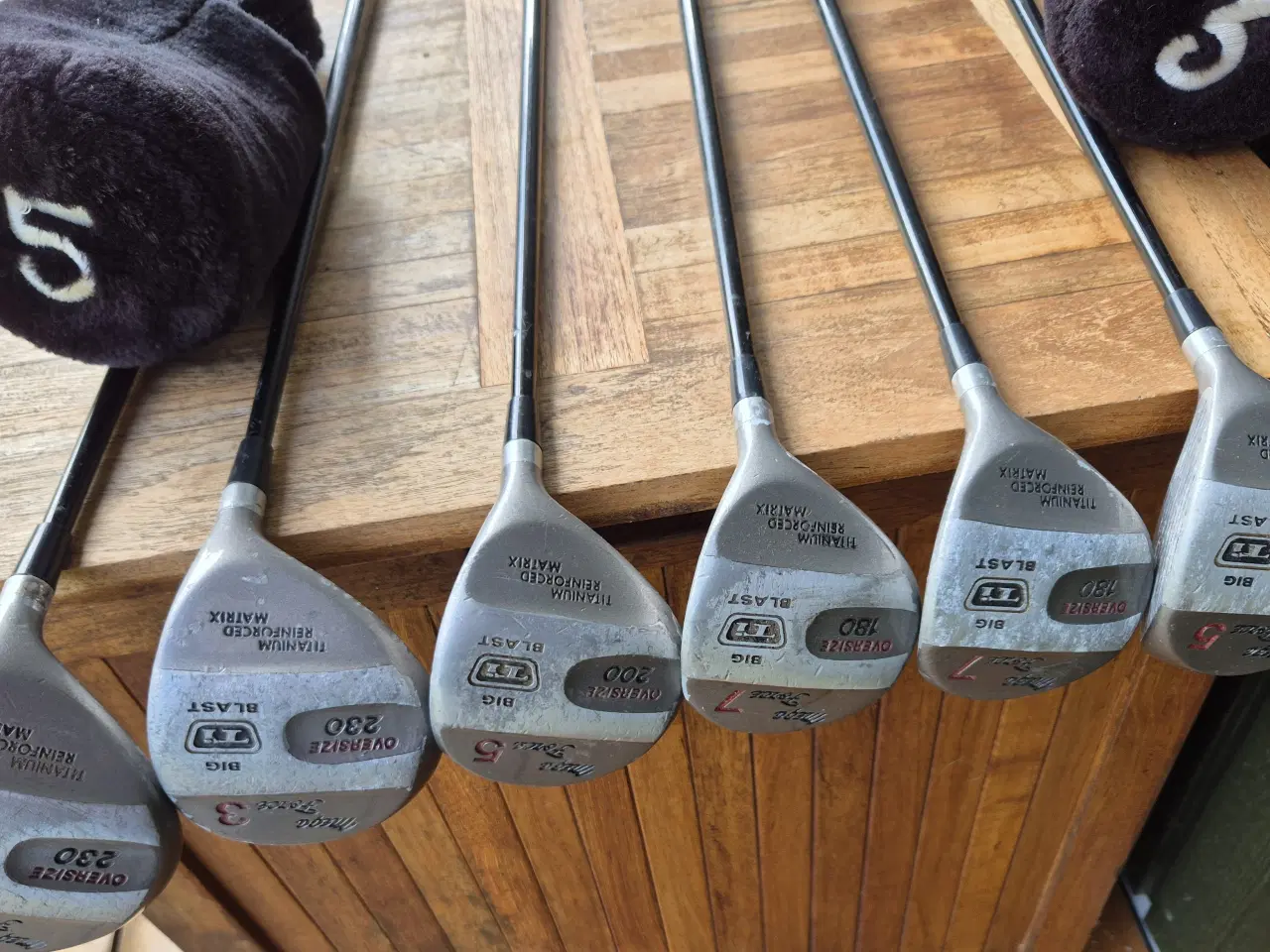 Billede 6 - 2 golfsæt i een bag sælges samlet