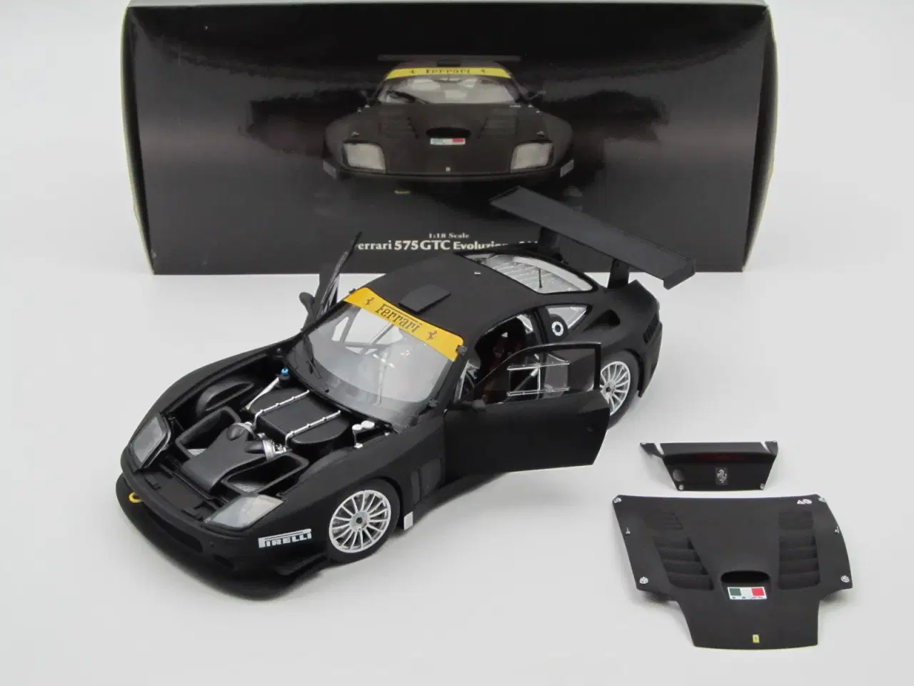 Billede 9 - 2005 Ferrari 575 GTC Evoluzione - 1:18 