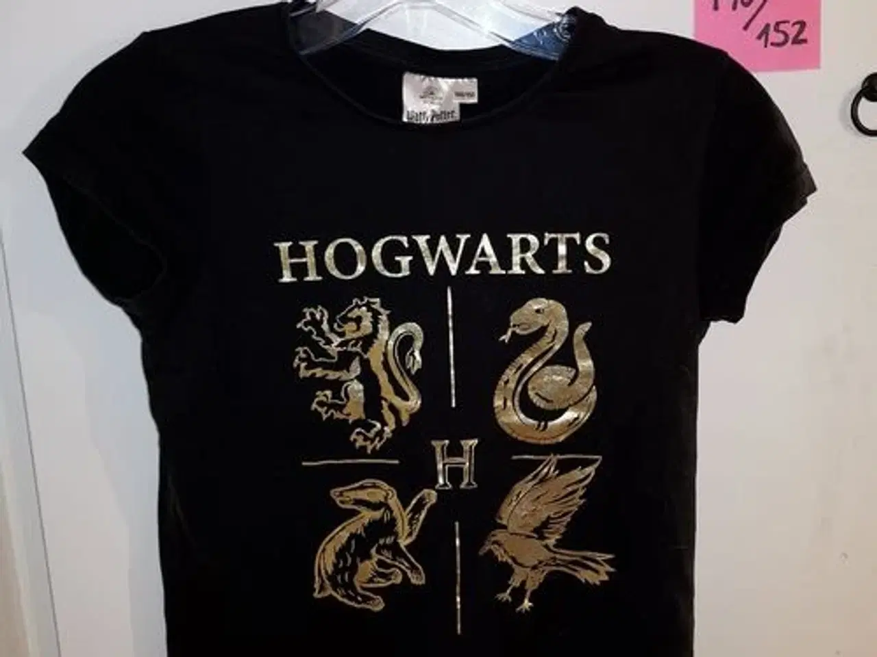 Billede 1 - Harry Potter t-shirt med Hogwarts motiver