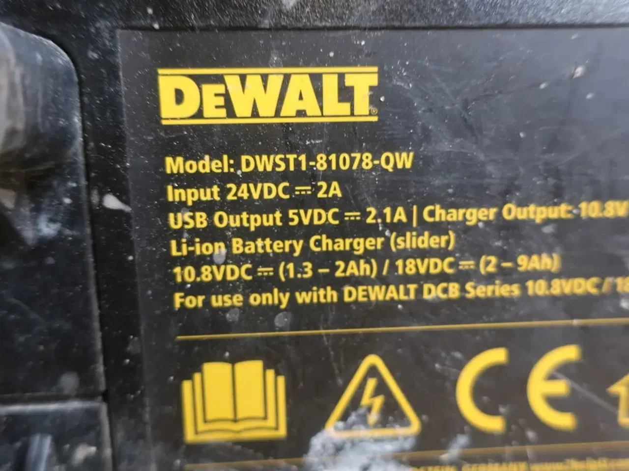 Billede 4 - Radio med lader DEWALT DWST-81078-QW