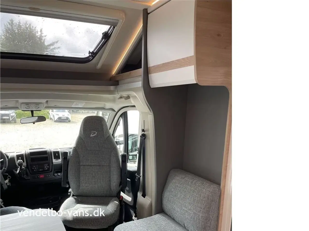 Billede 14 - 2024 - Dethleffs Just Camp T7052EB Fremragende komfort , dækker de mest forskellige ønsker og krav til det mobile liv