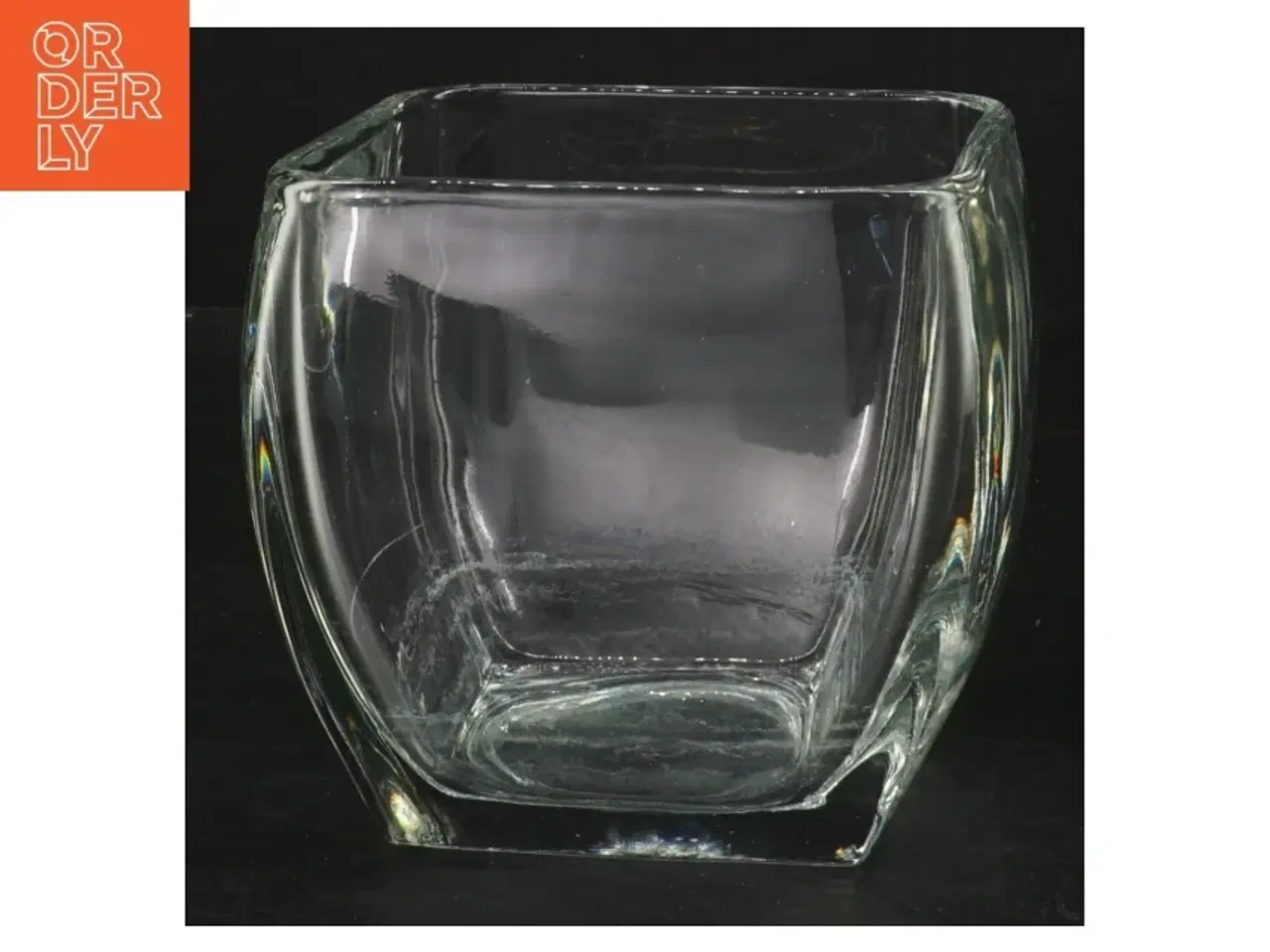 Billede 1 - Glaskube vase (str. 11x11 cm)