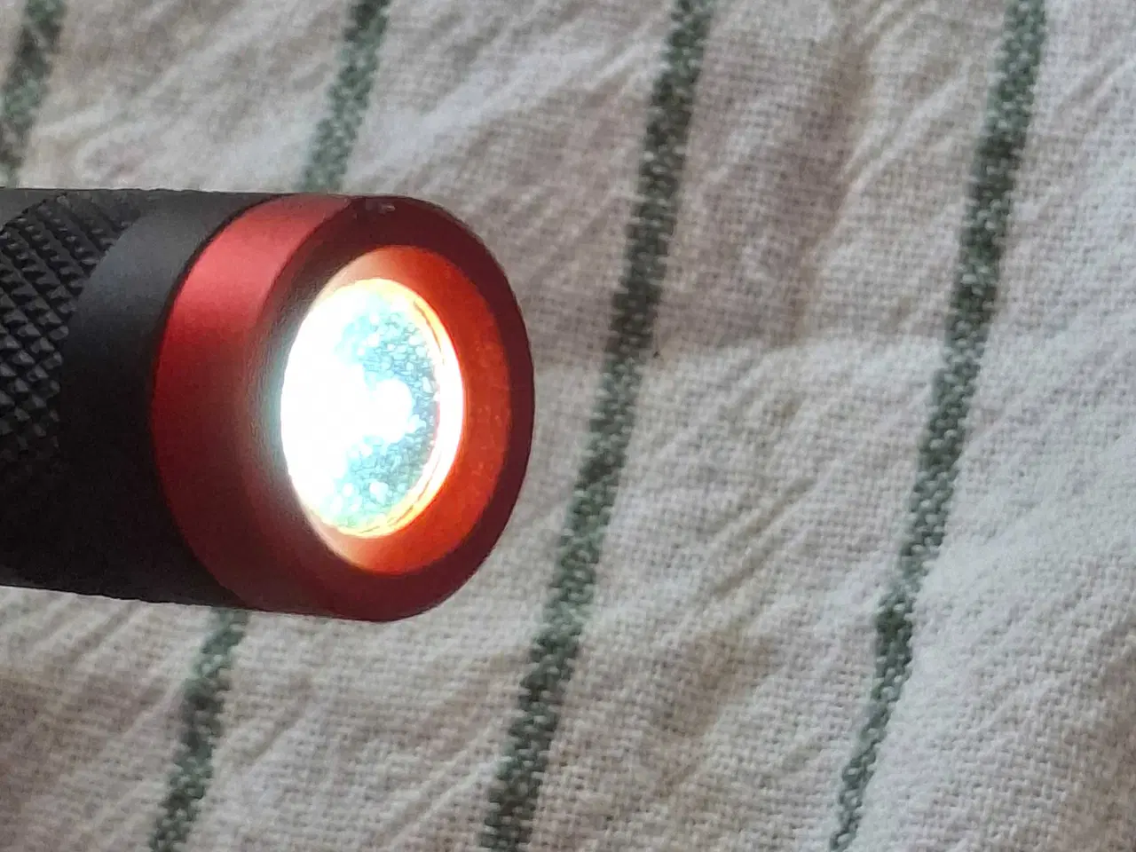 Billede 2 - Stroxx genopladelig LED Pencillygte - 250 Lumen