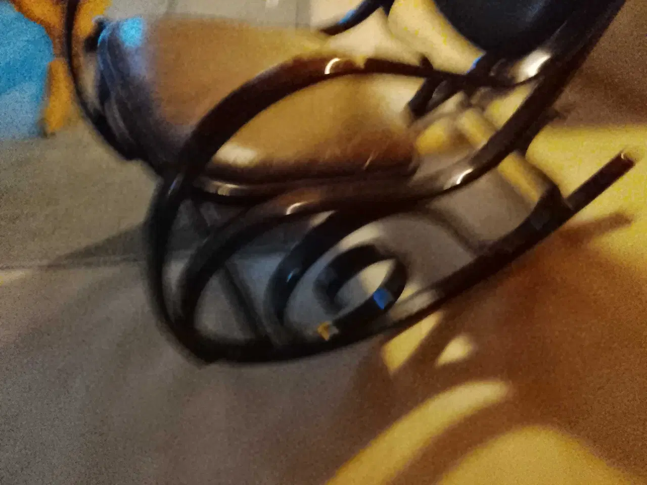 Billede 1 - Pæn gyngestol sæłges