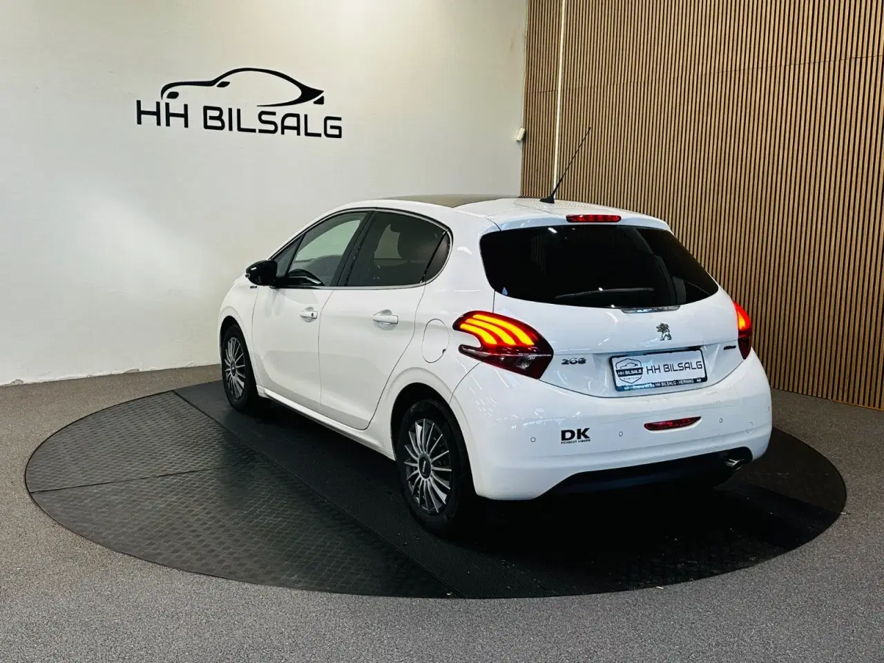 Billede 7 - Peugeot 208 1,6 BlueHDi 100 GT Line Sky