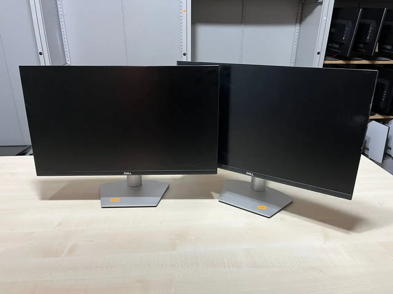 Billede 1 - 2 stk. 24" monitor, DELL S2421HS