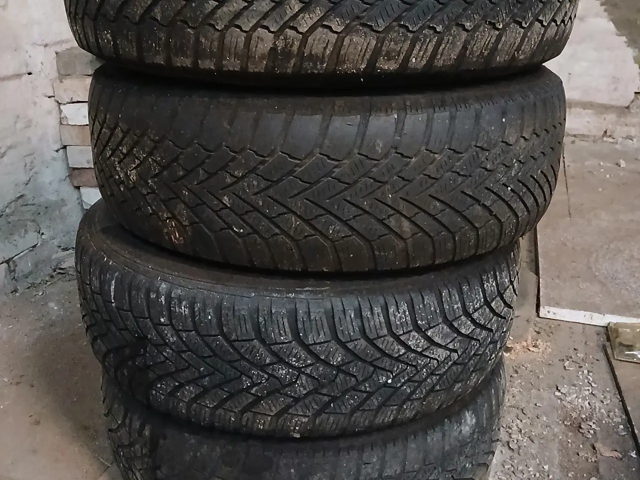 Billede 2 - 4 Stålfælge med Hjulkapsler