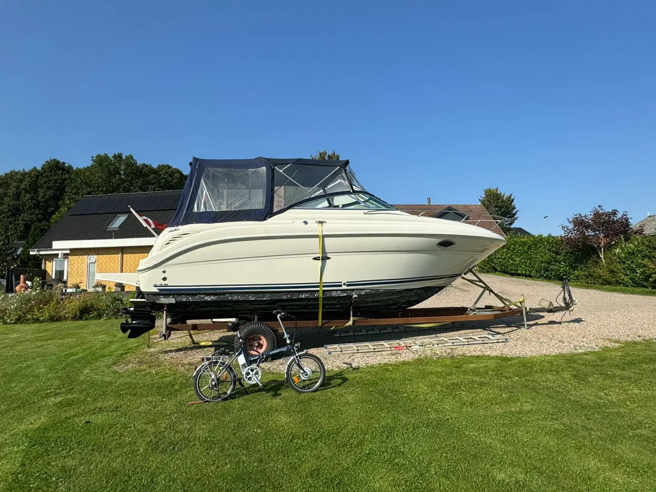 Billede 1 - Motorbåd Sea Ray 245 Weekend