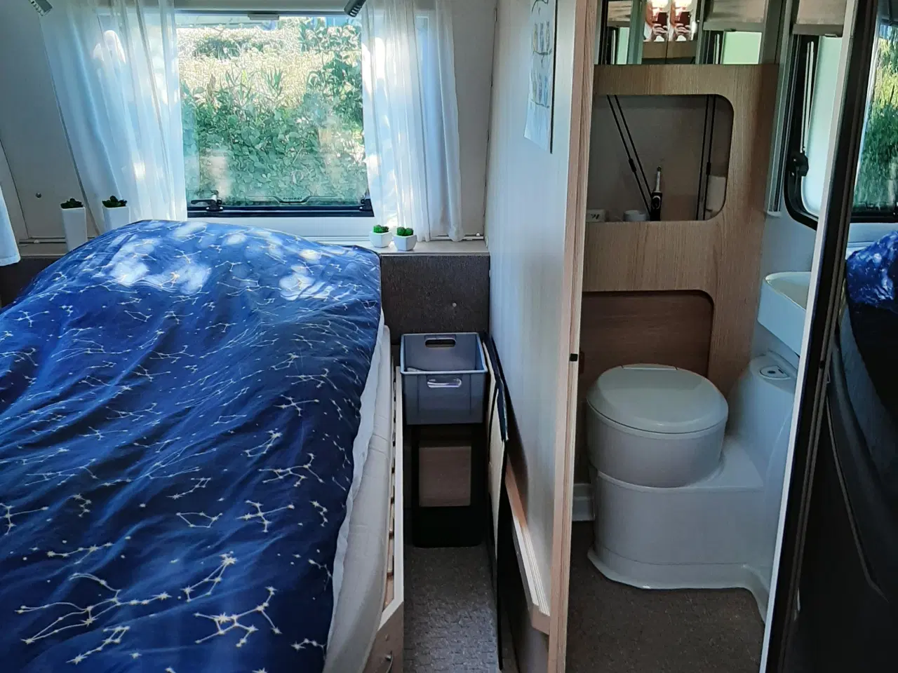 Billede 5 - Indflytningsklar campingvogn med fjordudsigt