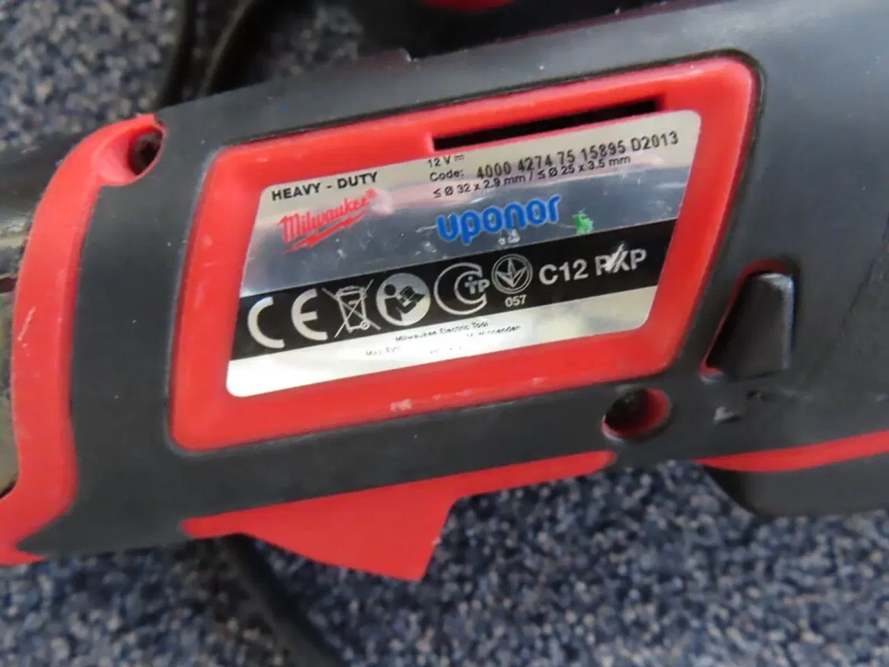 Billede 2 - Kompake båndsav og expansionsværktøj MILWAUKEE M12 BS og C12 PXP