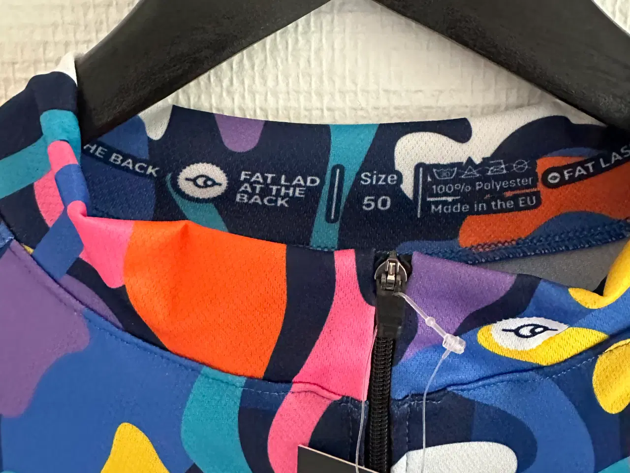 Billede 3 - Farverig plus size cykeltrøje 