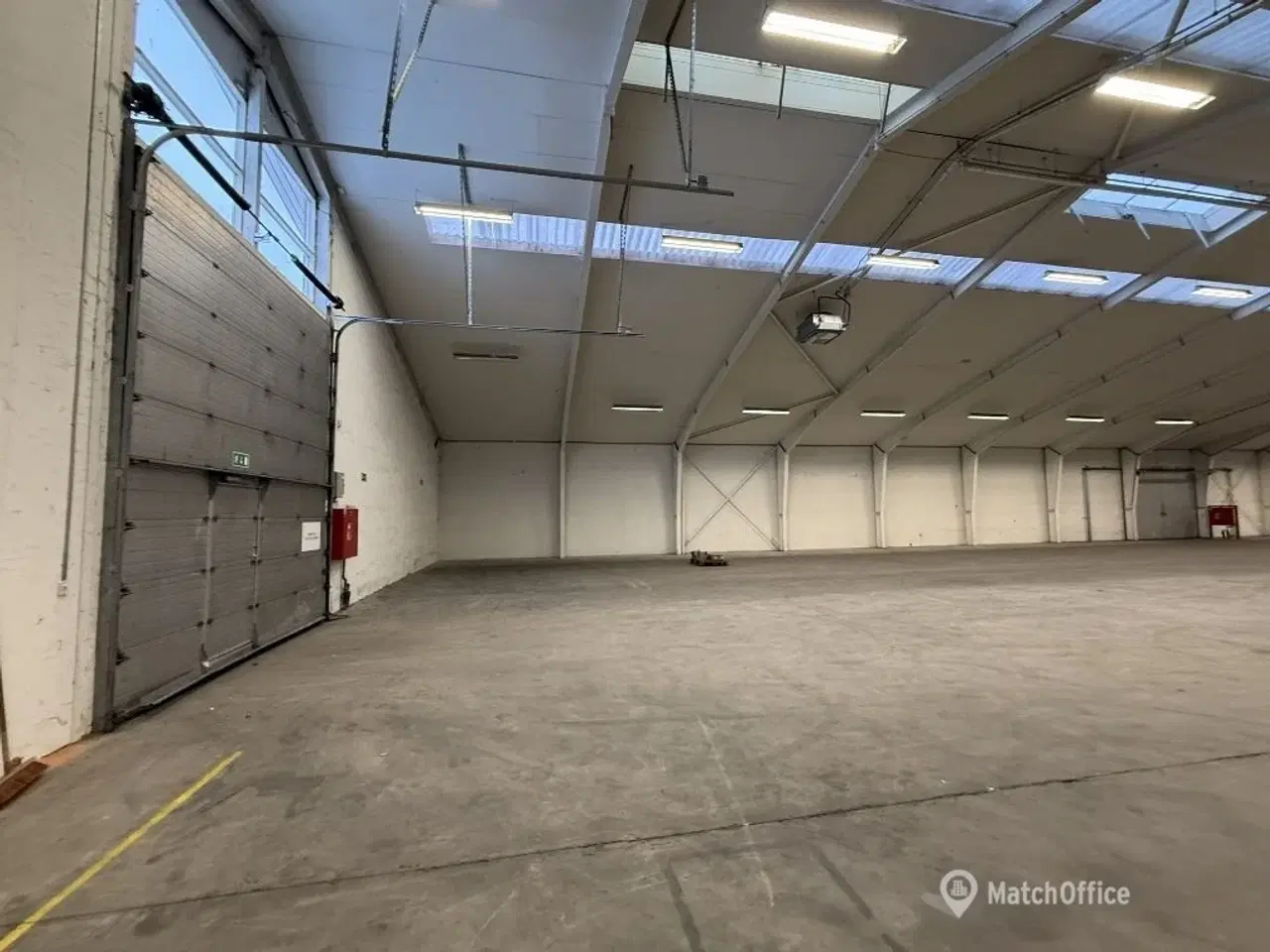 Billede 8 - Lyst lager / produktion med gode adgangsforhold - i alt ca. 1.730 kvm