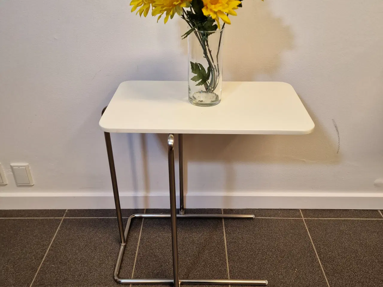 Billede 1 - Rian Ikea C-formet Sidebord.