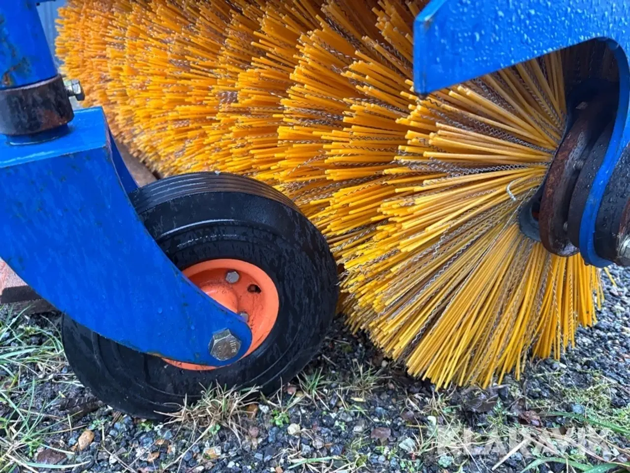 Billede 9 - Fejemaskine