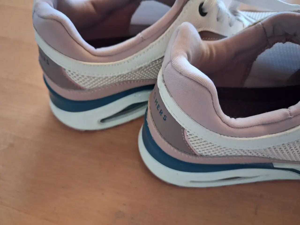 Billede 2 - Skechers Los Angeles sko str. 41