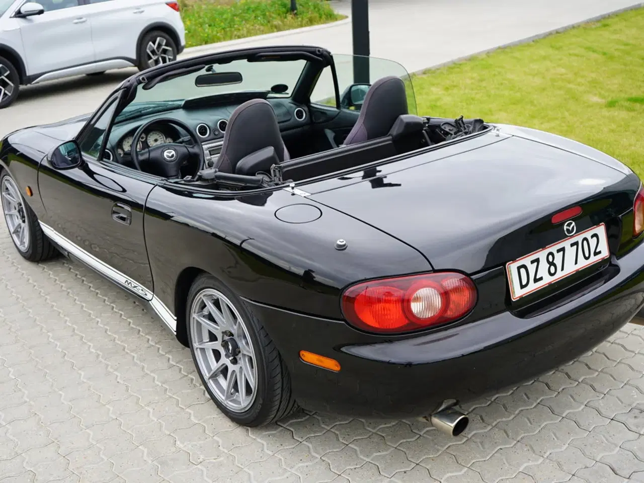 Billede 4 - MAZDA MX-5 1,6 CABRIOLET – på auktion 14. maj