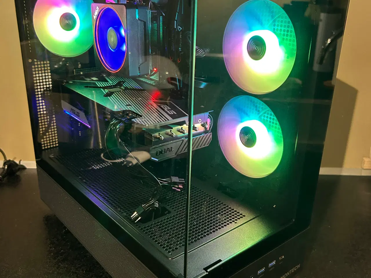 Billede 1 - 🔥 Renoveret Gaming-PC – ekstrem FPS i Fortnite & 