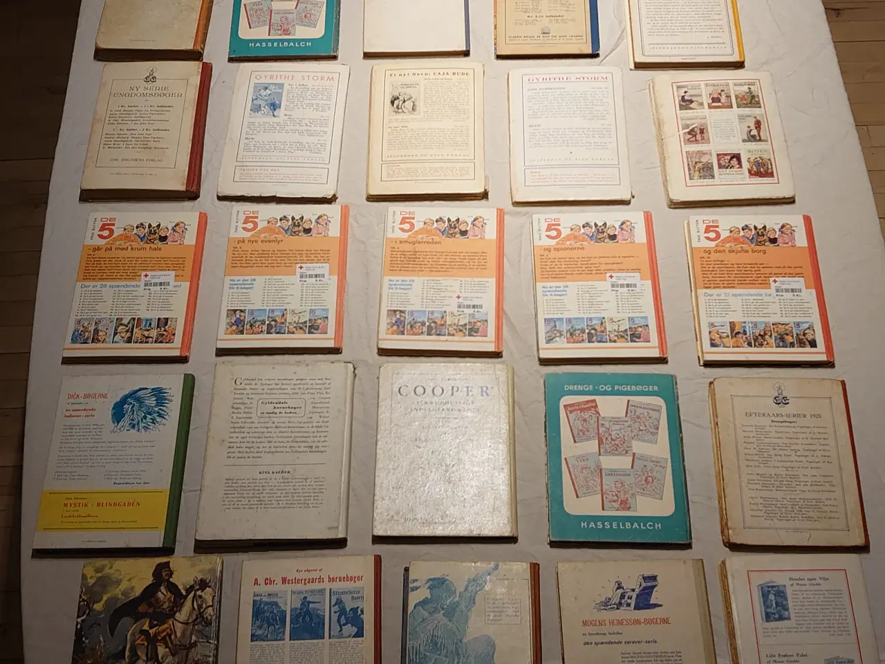 Billede 7 - 31 stk gamle børneromaner. 1930-80