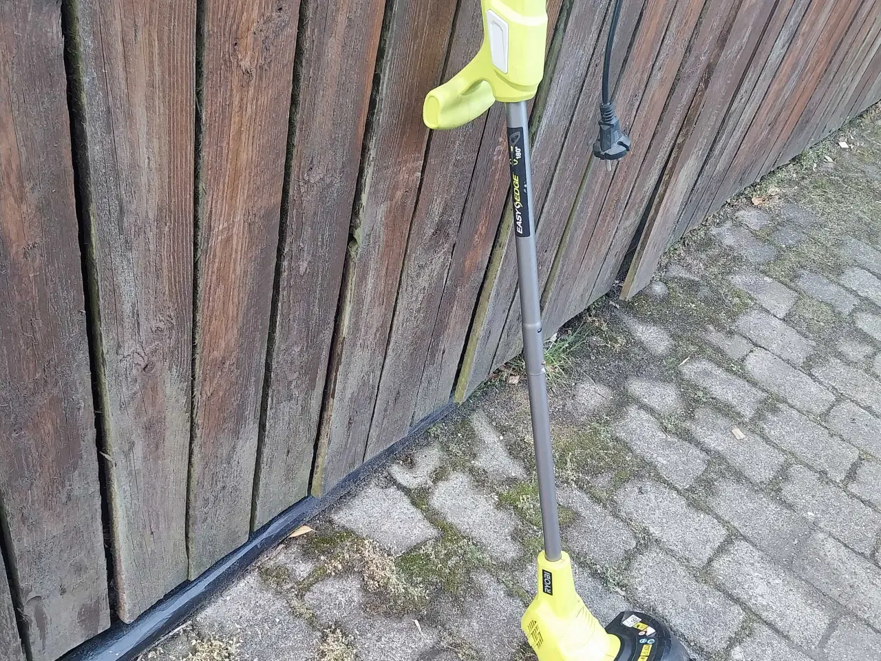 Billede 1 - Ryobi RLT3525 græstrimmer 