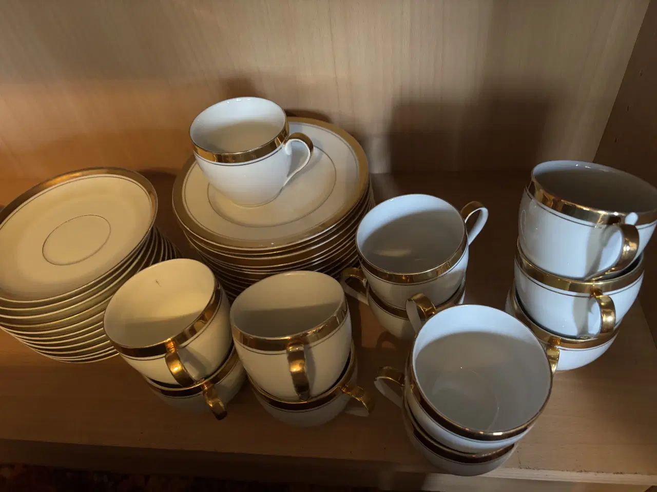 Billede 1 - Kaffestel antik - sødt og hyggeligt look