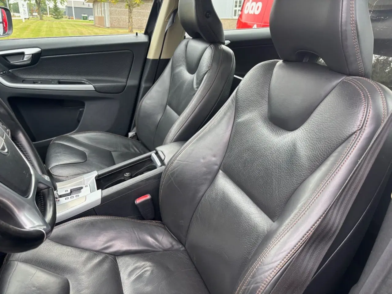 Billede 8 - Volvo XC60 2,4 D5 215 Summum aut. AWD Van