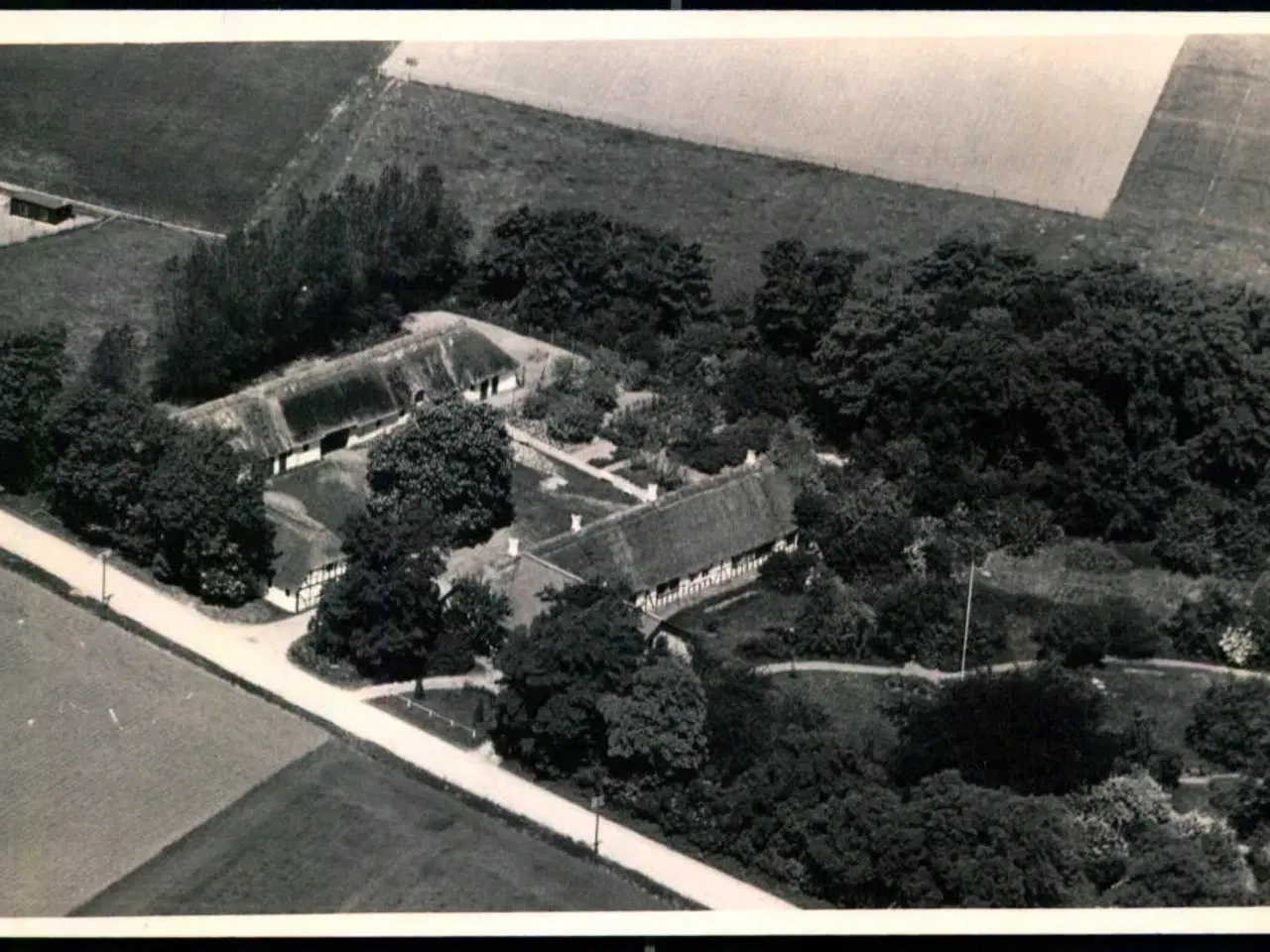 Billede 1 - Føns Præstegaard - 5. Juni 1939 - Fotokort u/n - Ubrugt