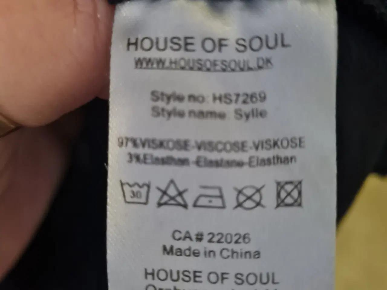 Billede 10 - Bluse kjole str xl fra House of Soul