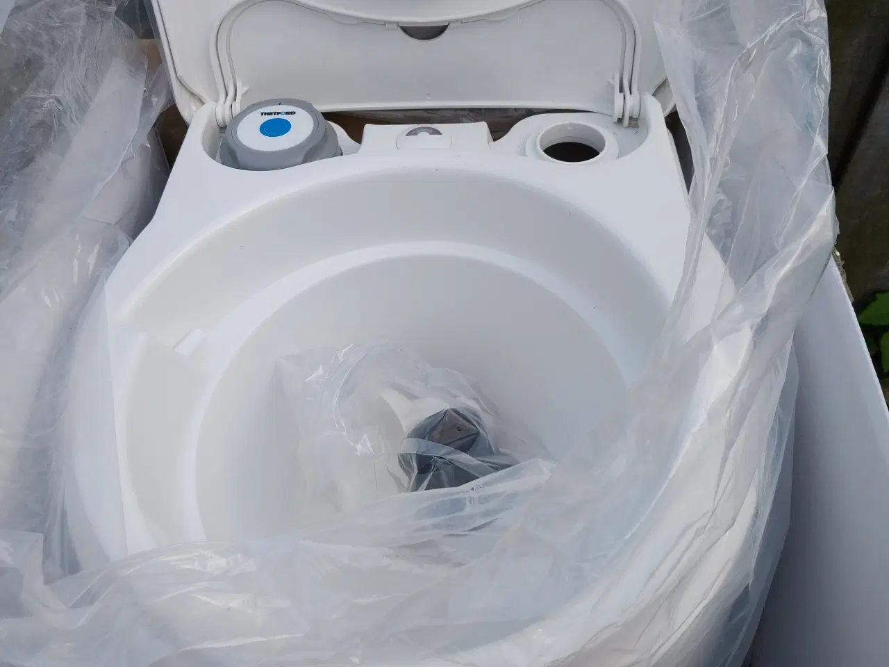 Billede 1 - Camping toilet nyt med batterier