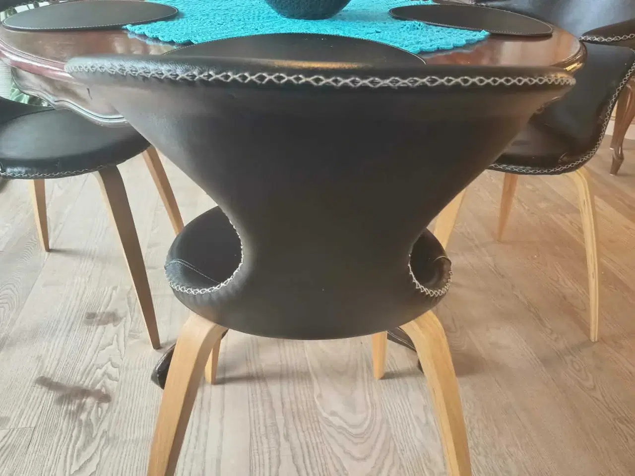 Billede 4 - Dan-Form Spisebordsstole