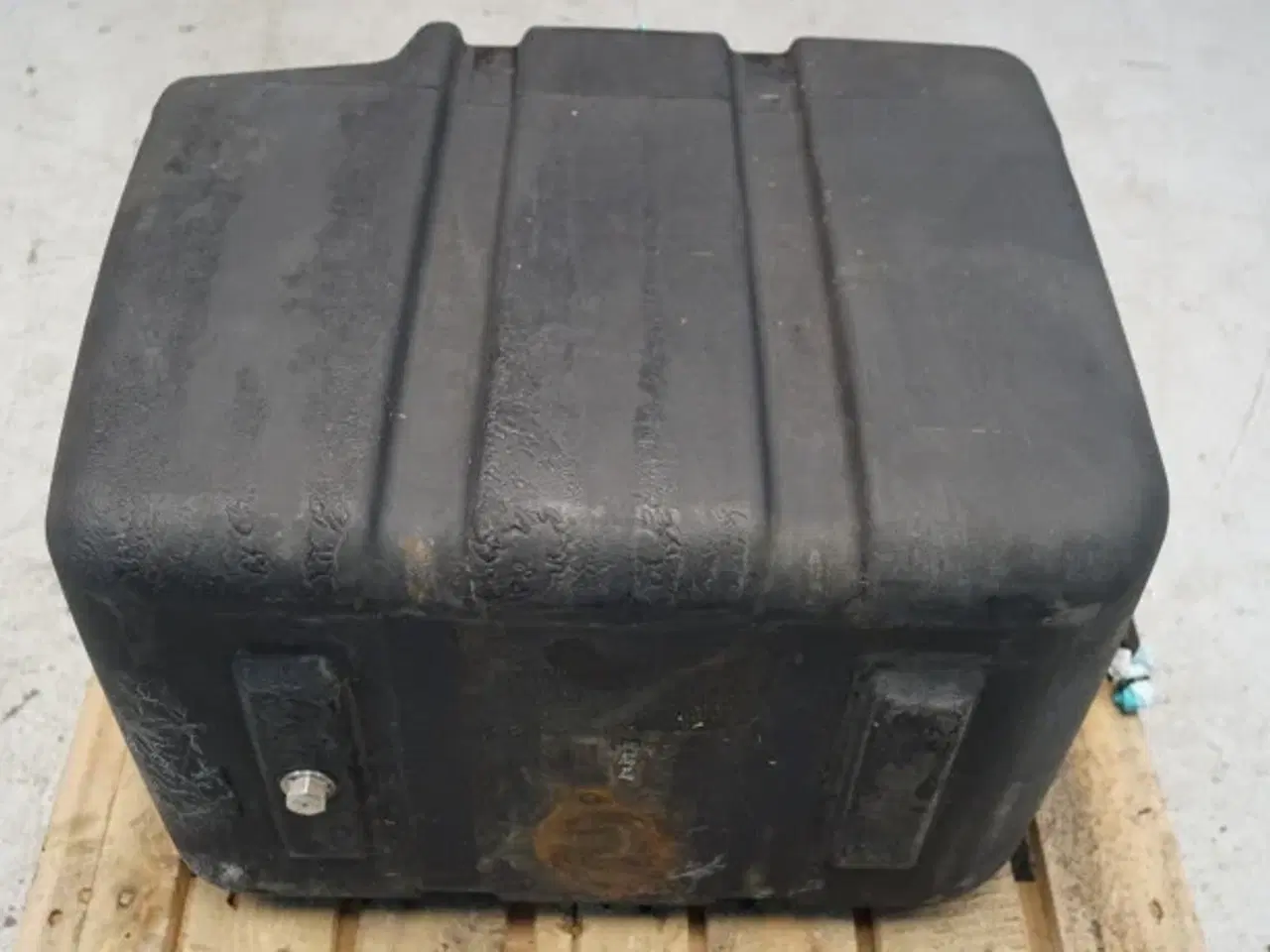 Billede 15 - Massey Ferguson 9280 AdBlue Tank 71435803