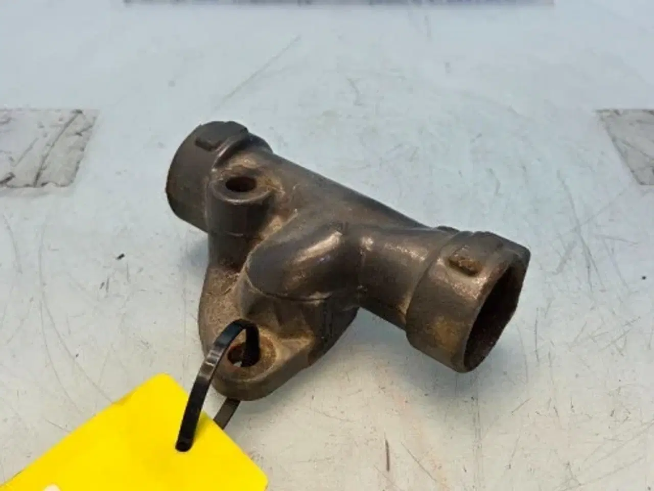 Billede 8 - John Deere 6068   Manifold   R519737