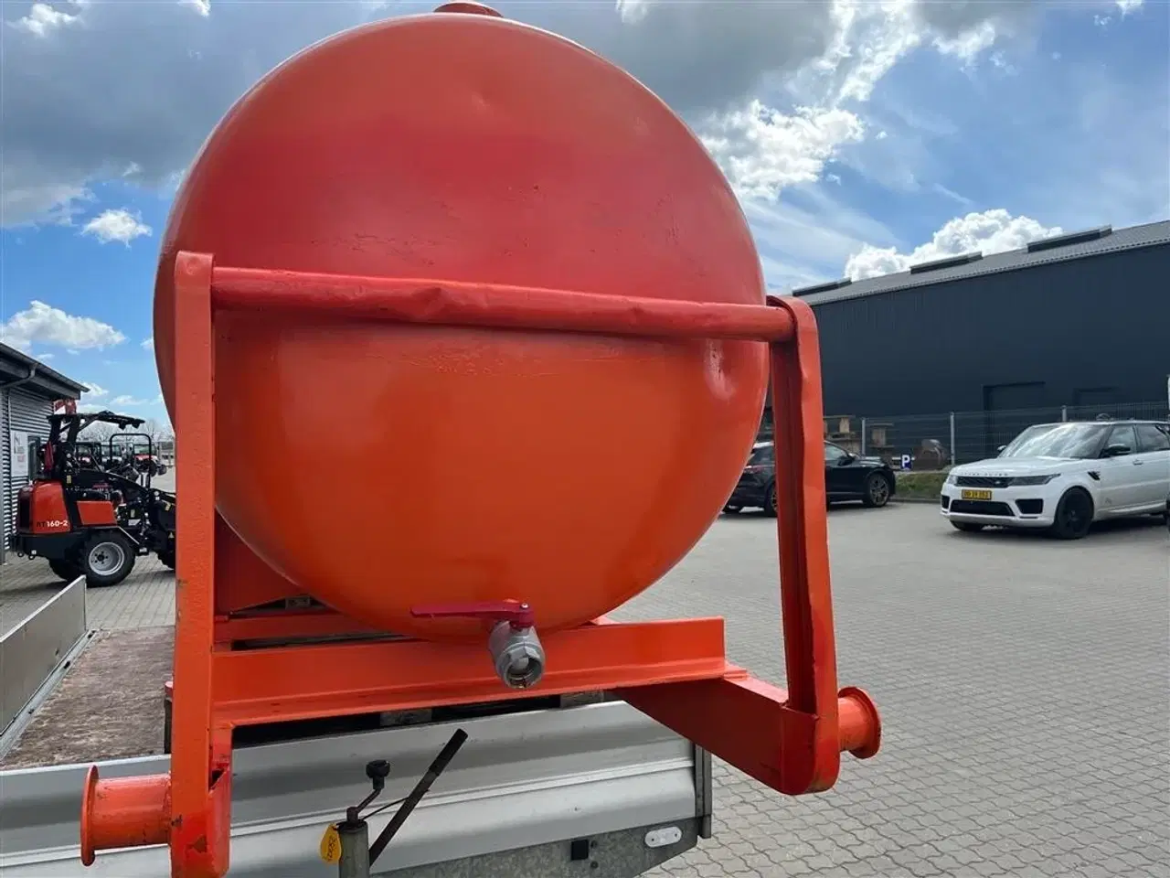 Billede 6 - - - - 5-6000 liters container tank. Vandvogn