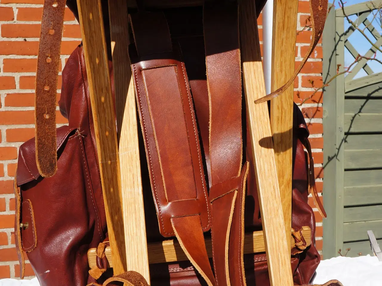 Billede 4 - Læder rygsæk med klapstol