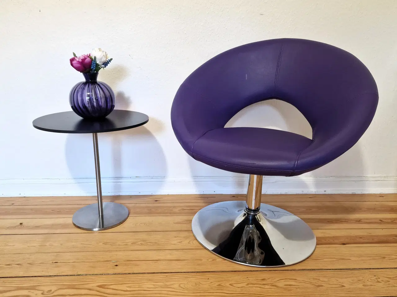 Billede 7 - Lilla lounge stol.