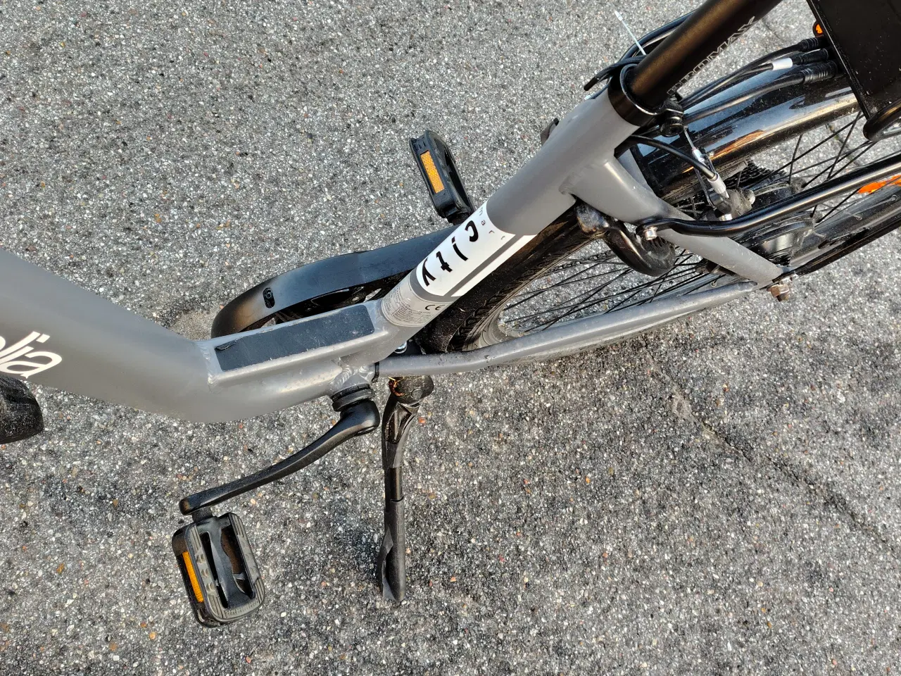 Billede 3 - Den er fra den 14.5.25 Sælges for min mor fordi h