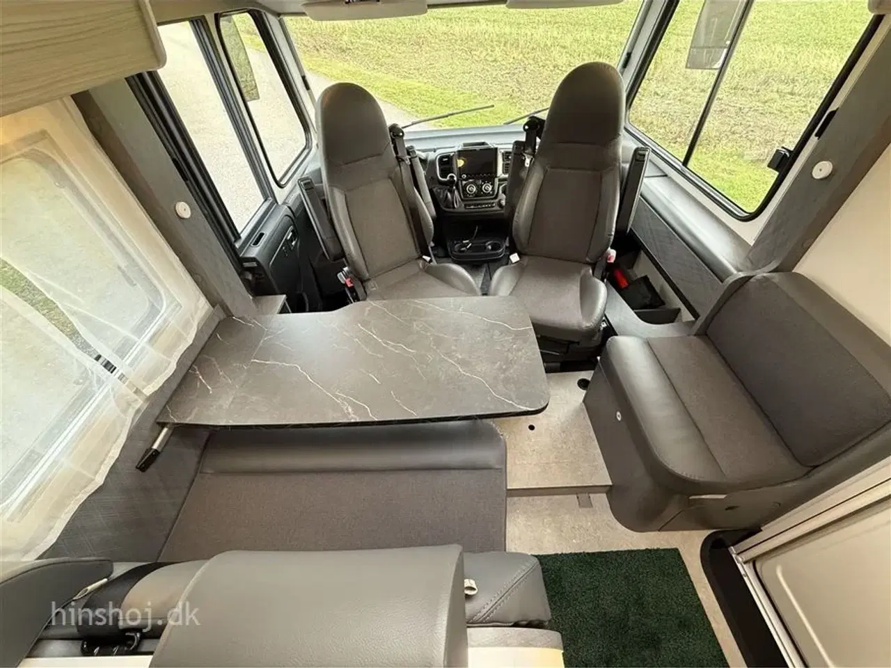 Billede 9 - 2026 - Etrusco I 6900 SB Scandic Edition Aut Etrusco by Hymer er Italiensk Elegance og Komfort fra Hinshøj Caravan