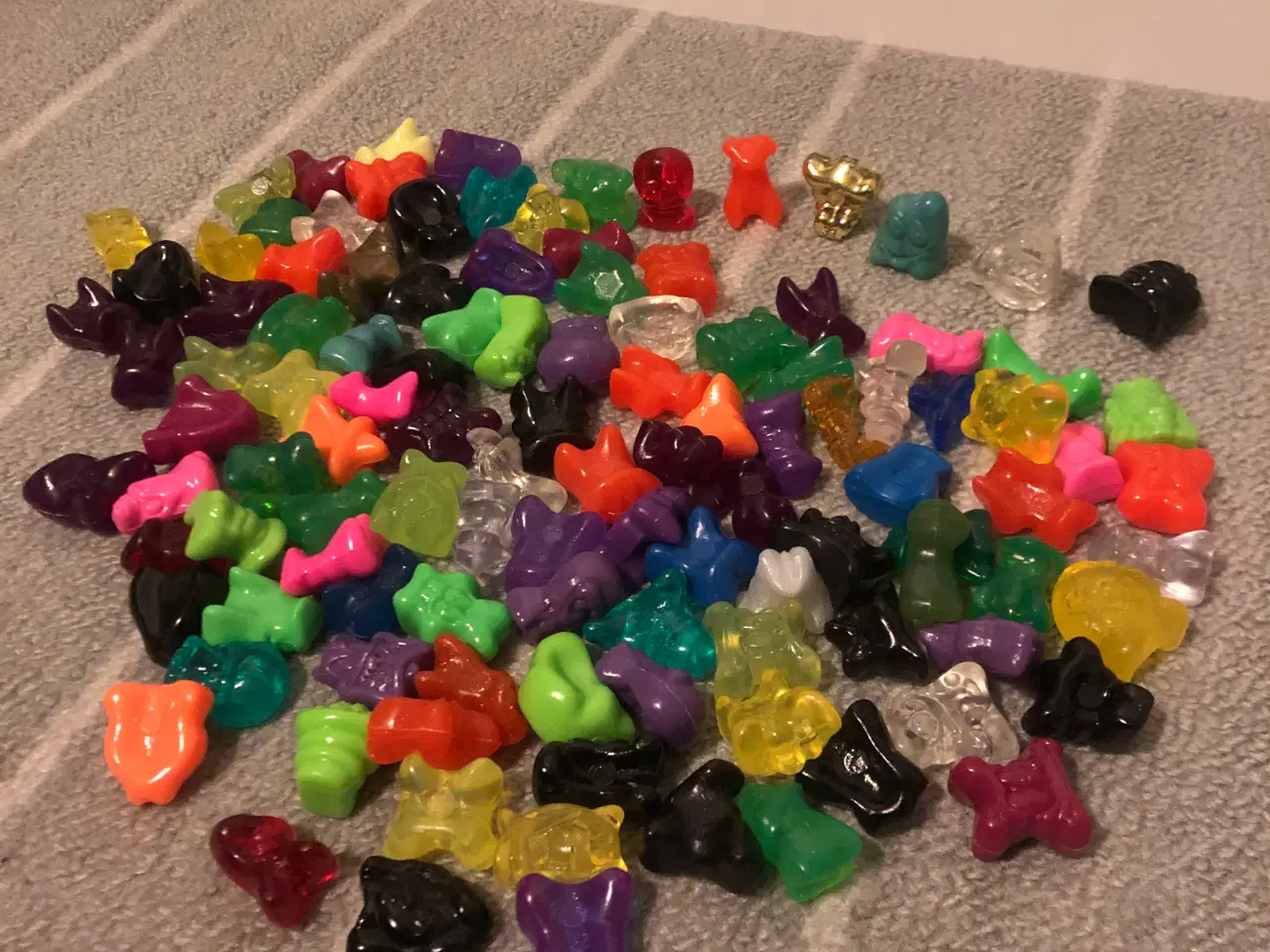 Billede 1 - Jojos/Dracco heads