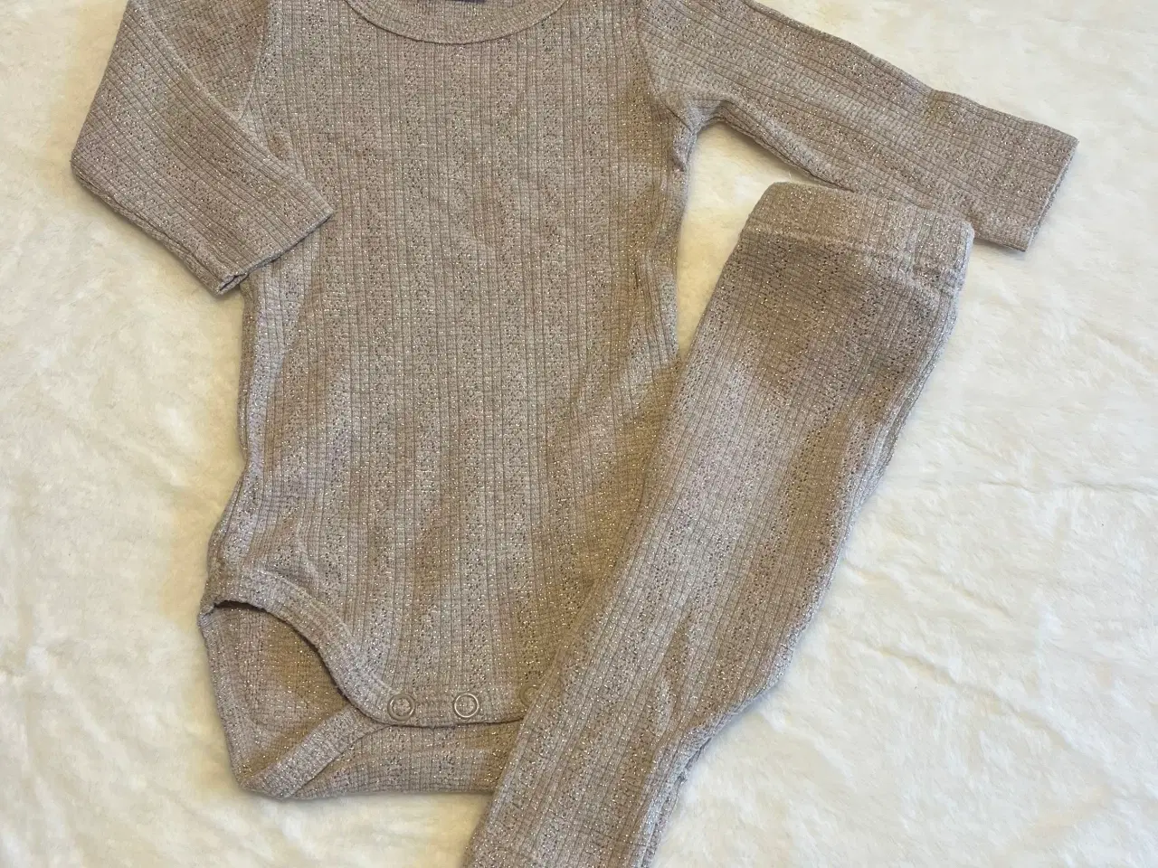 Billede 3 - Tøjpakke str 50/56