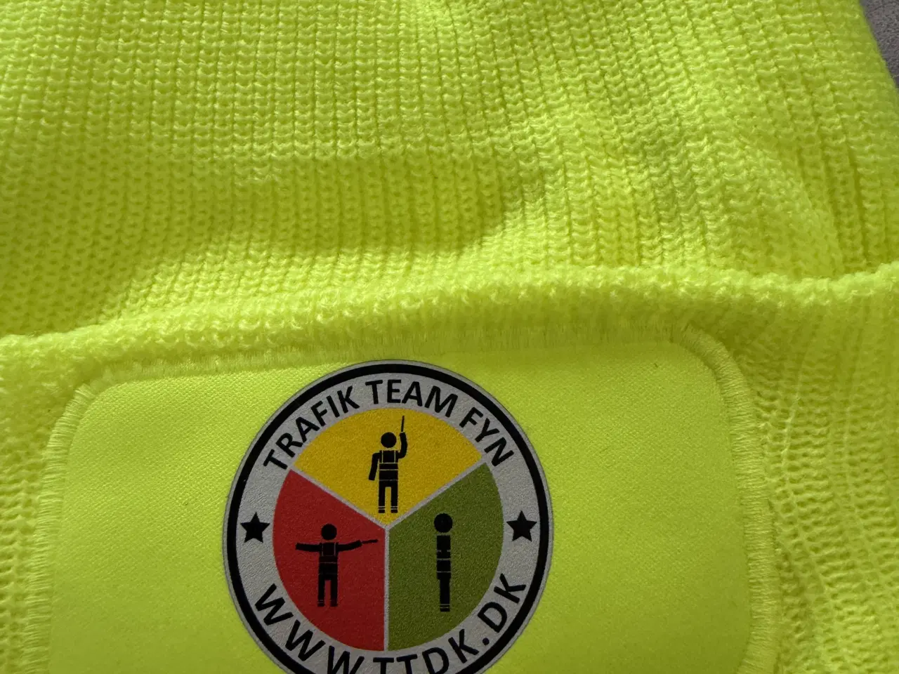 Billede 2 - Hue med navn eller logo