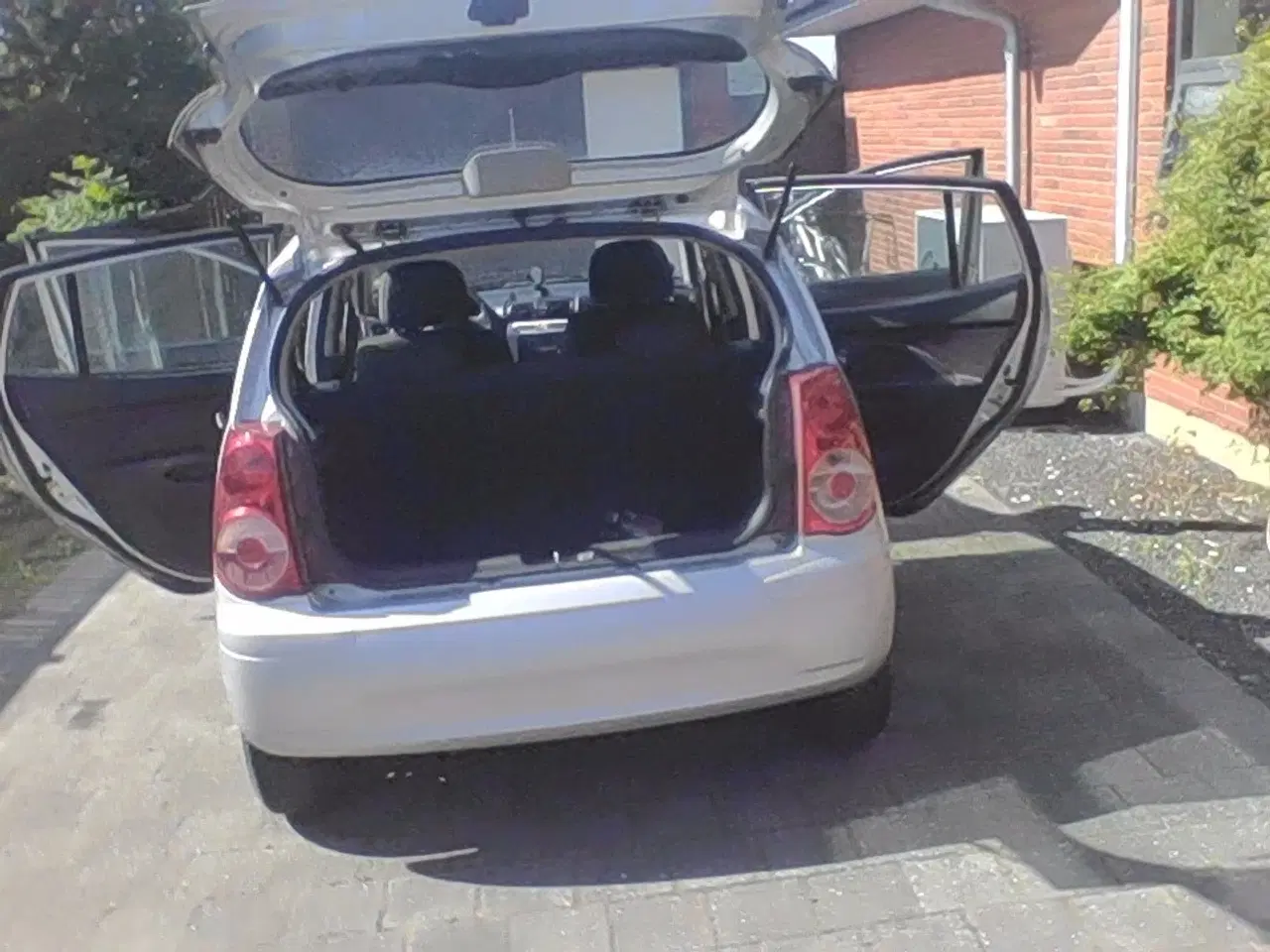 Billede 2 - Kia Picanto 1.1 Benzin