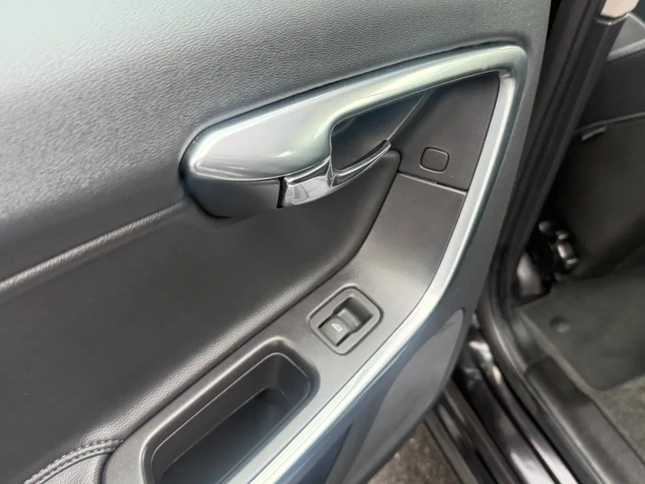 Billede 22 - Volvo V60 2,0 D3 150 Momentum aut.