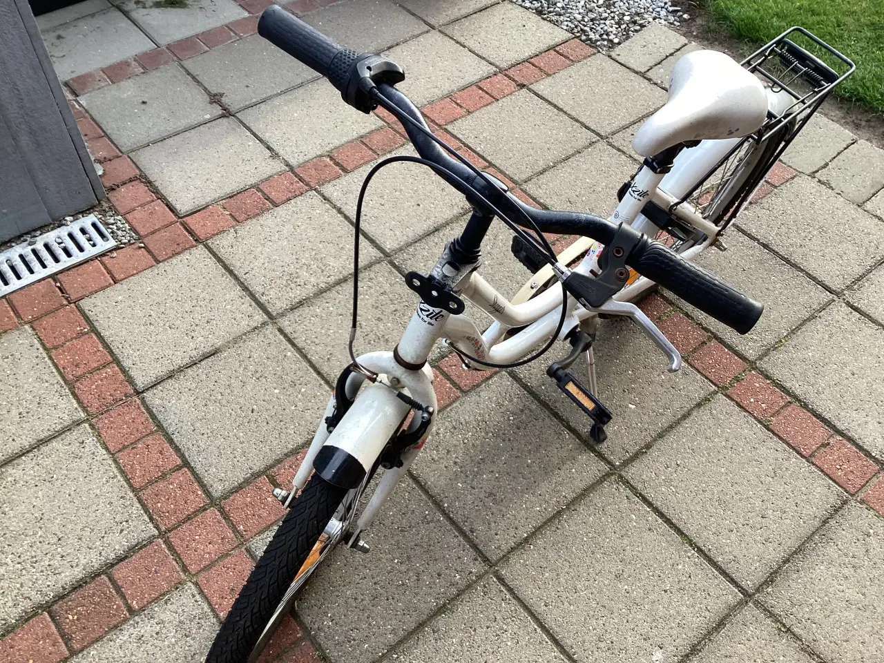 Billede 3 - Pigecykel 20 tommer