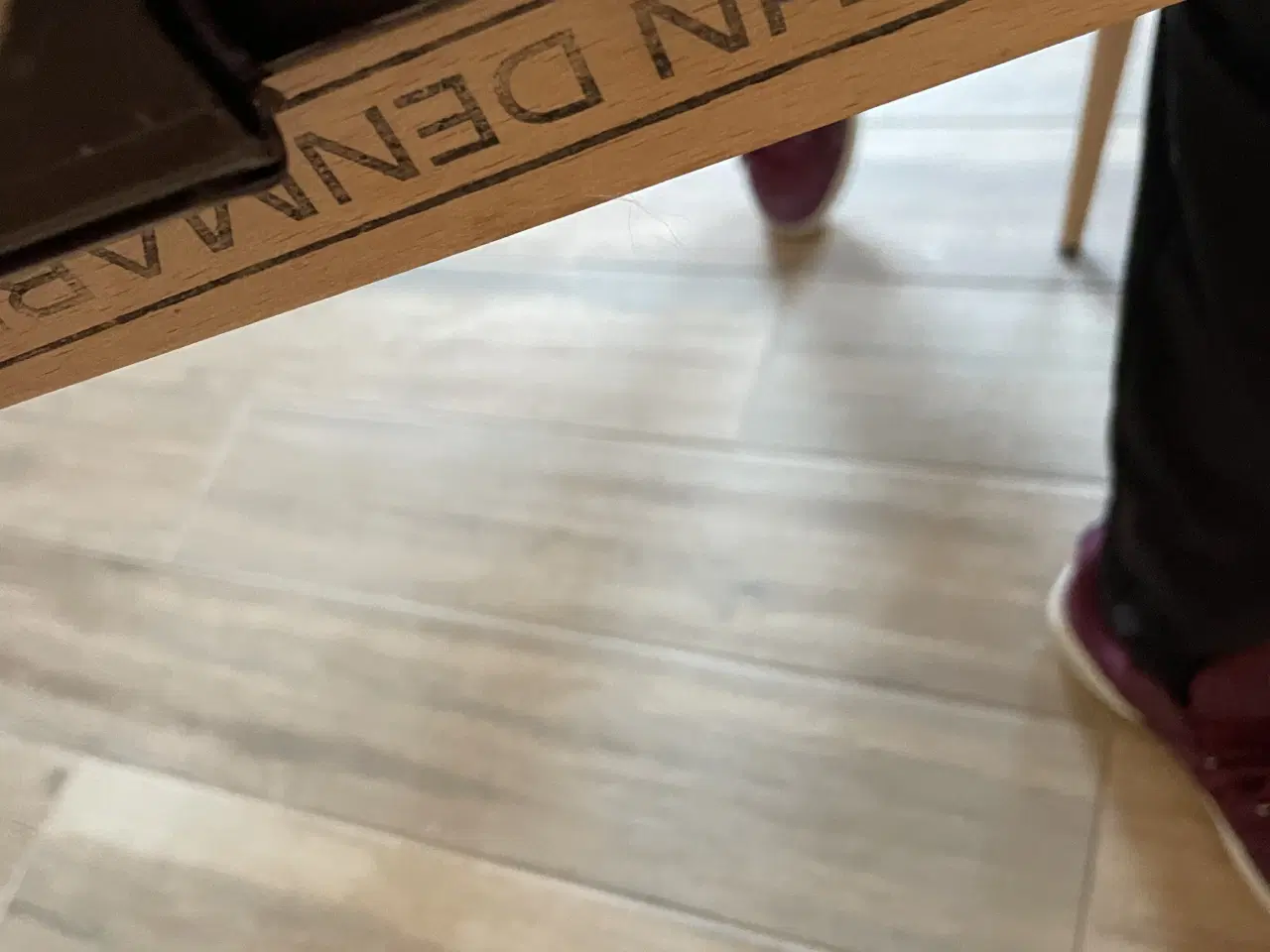 Billede 3 - Spisebord i bøg med 2 plader