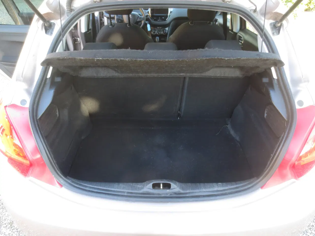 Billede 12 - Flot Peugeot 208 1.4 HDi År 12.