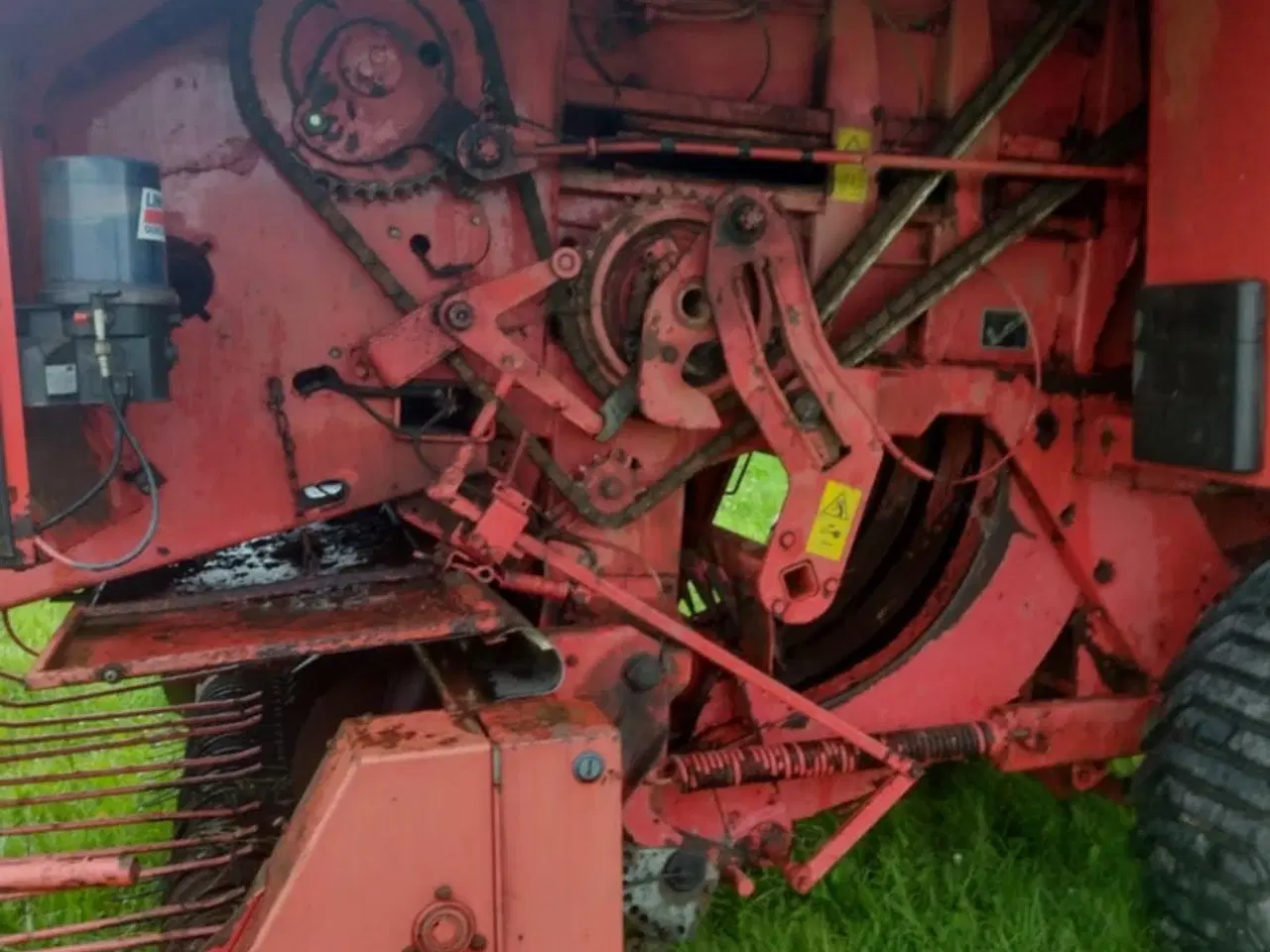 Billede 7 - Massey Ferguson 185 serie 2 minibig ballepresser 