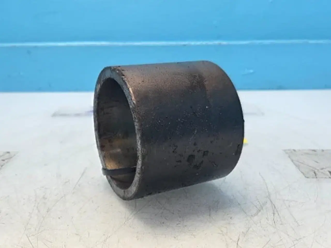 Billede 10 - Case  9240   Afstandsstykke   87280592