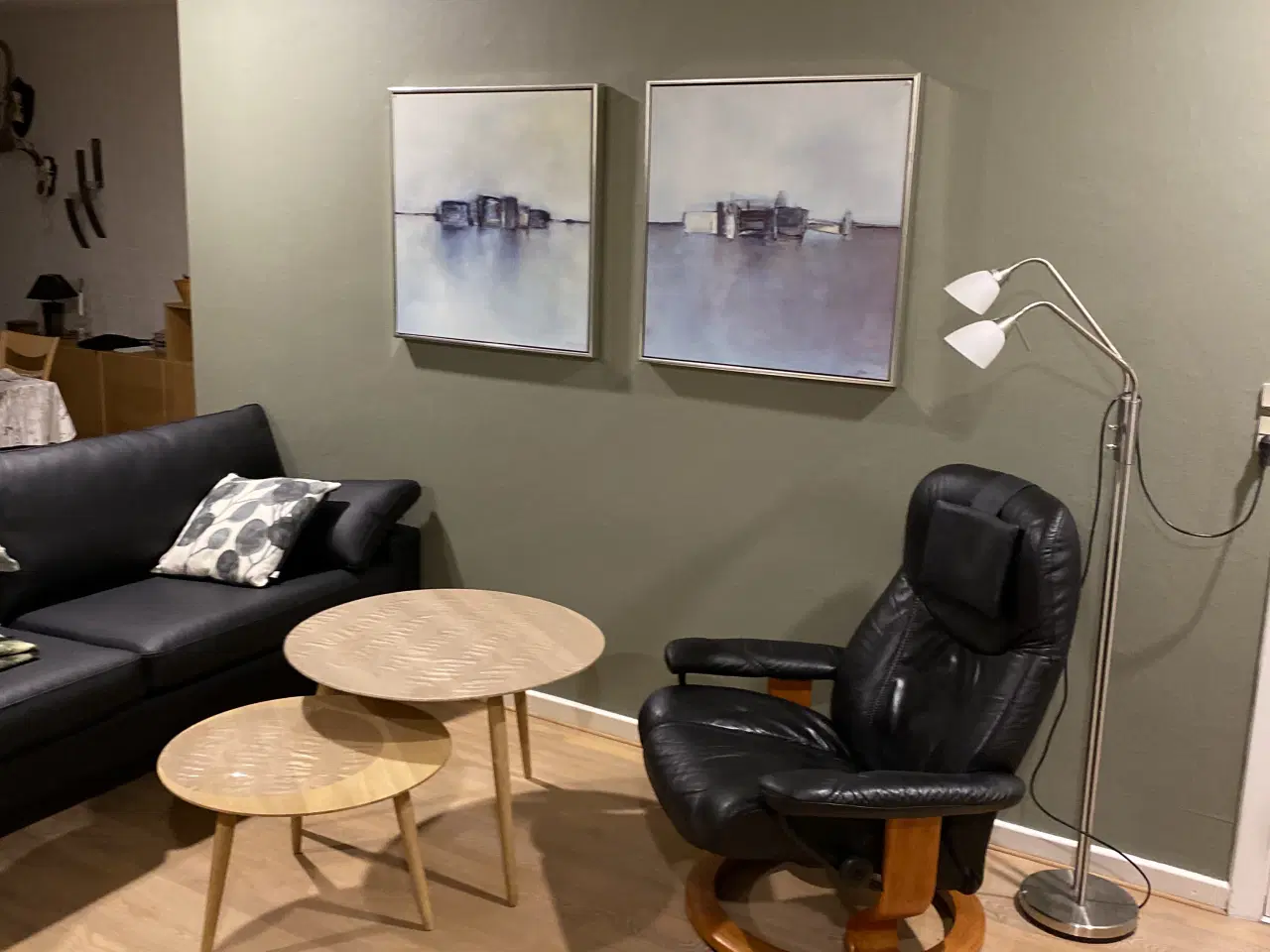 Billede 2 - Runde borde sæbet egetræ ø 75 og 60 cm