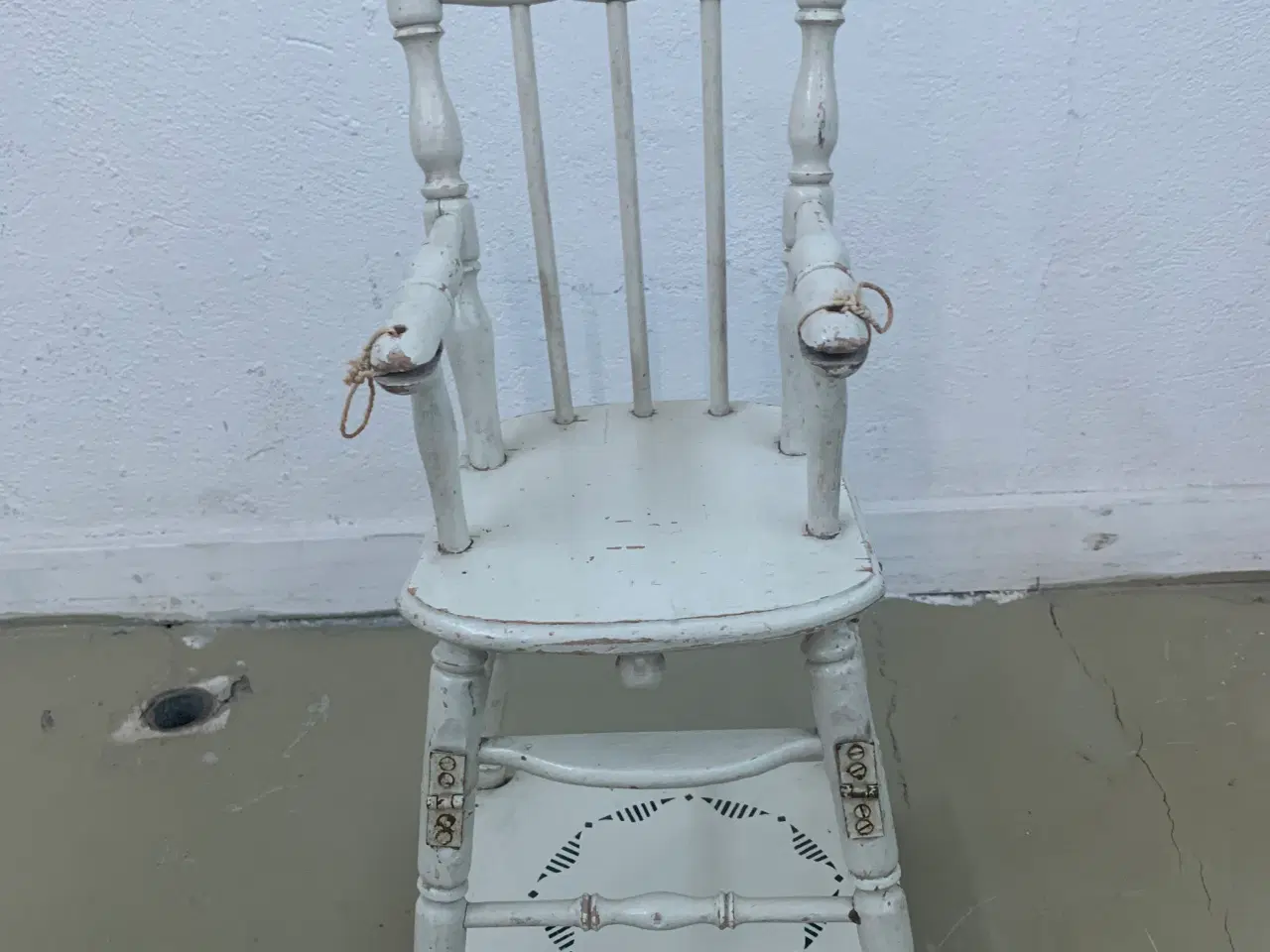 Billede 1 - Dukke højstol, antik