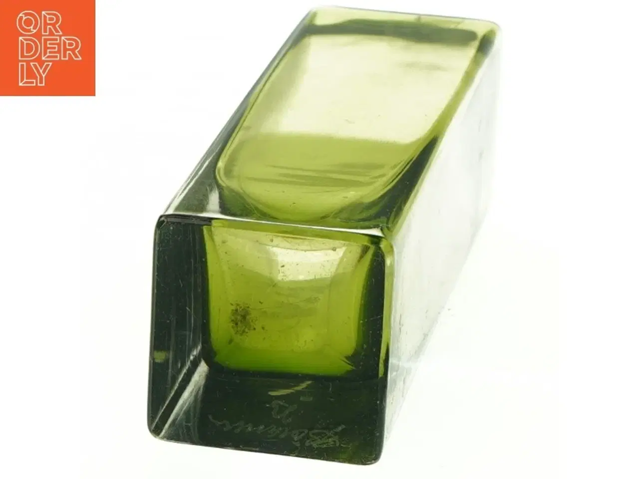 Billede 4 - Grøn glasvase (str. 21,5x6,5 cm)