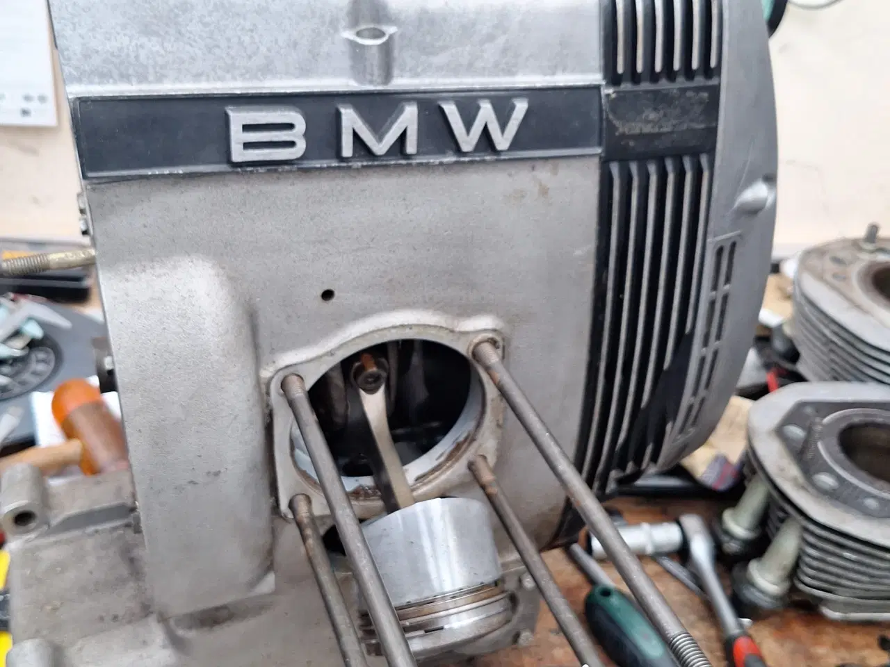 Billede 2 - Bmw r 65 cylindre